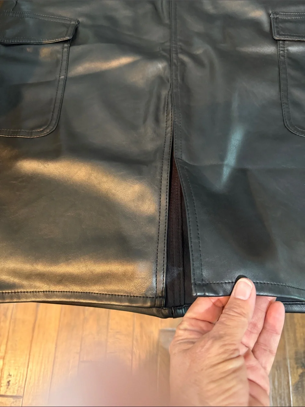 GAP Black Faux Leather Cargo Mini Skirt with Belt Loops - Picture 5 of 6
